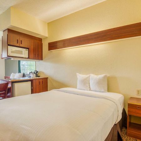 Trident Inn & Suites, Baton Rouge (Adults Only) Prairieville Exteriör bild