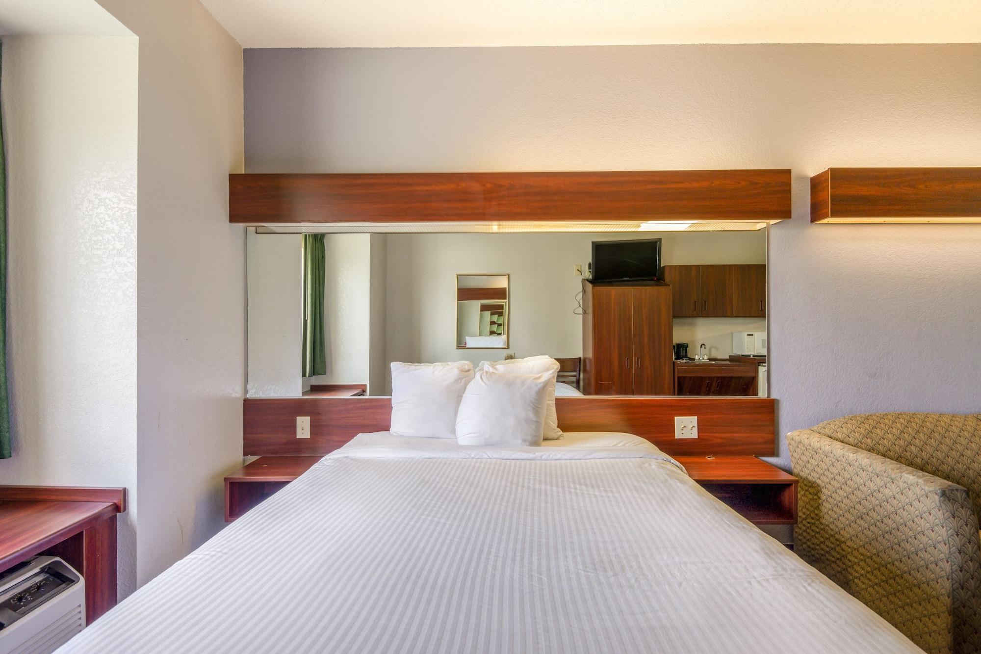Trident Inn & Suites, Baton Rouge (Adults Only) Inniswold Exteriör bild