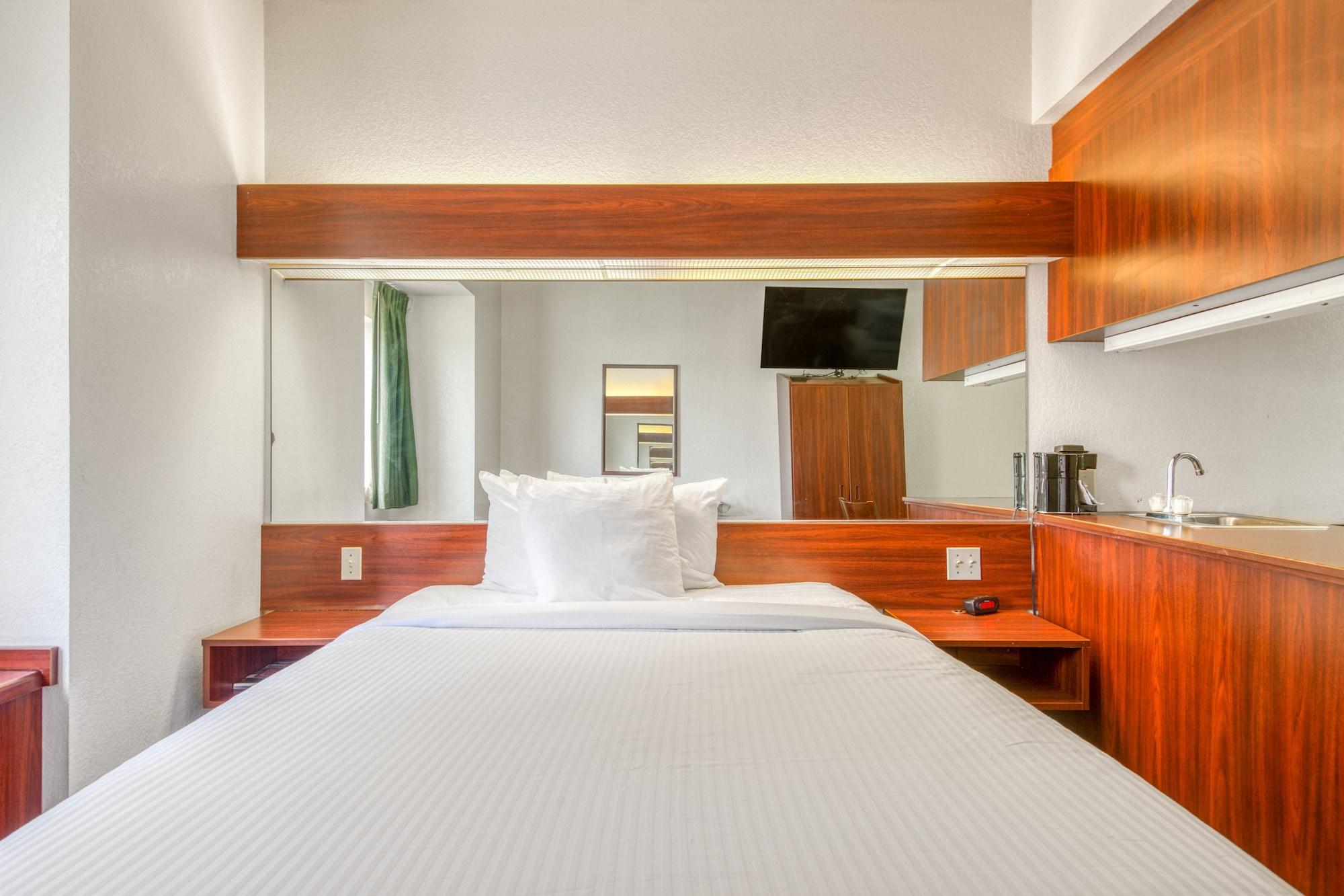 Trident Inn & Suites, Baton Rouge (Adults Only) Prairieville Exteriör bild